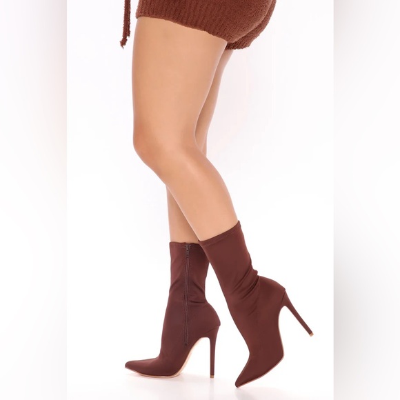 152- Catch Me Later Bootie - Chocolate - Picture 2 of 5